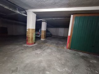 Garaje en alquiler en San Adrián - La Cava en Logroño