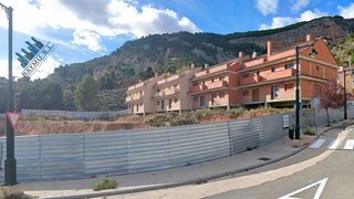 Edificio en venta en Barri Zona Nord en Alcoy/Alcoi