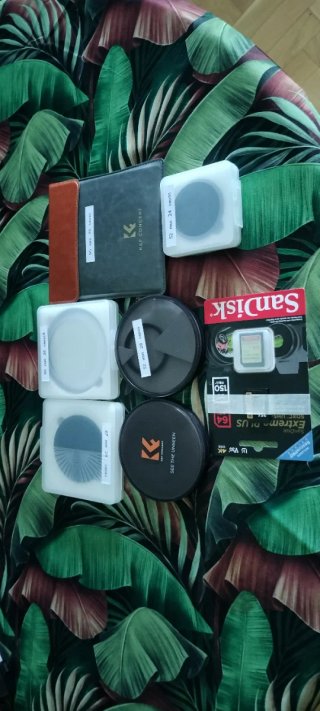 Camara de foto nikon D5600, 24,2 MP.