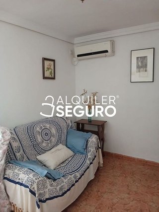 Piso en alquiler en Santa Rosa - Valdeolleros en Córdoba
