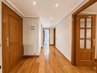 Piso en alquiler en Paseo Constitución - Las Damas en Zaragoza