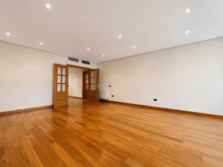 Piso en alquiler en Paseo Constitución - Las Damas en Zaragoza
