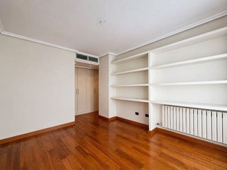 Piso en alquiler en Paseo Constitución - Las Damas en Zaragoza