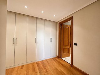 Piso en alquiler en Paseo Constitución - Las Damas en Zaragoza