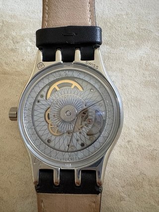 Swatch Petite Seconde Nero Pelle.