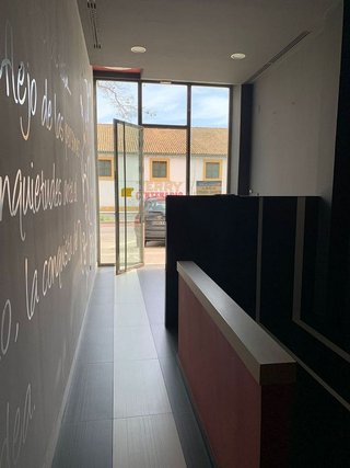 Local comercial en alquiler en El Juncal - Vallealto en Puerto de Santa María (El)