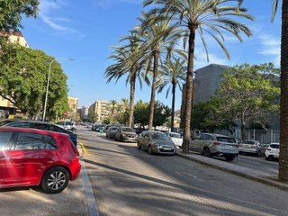 Garaje en alquiler en Ciutat Jardí en Valencia