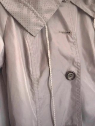Chaqueta gris ligera