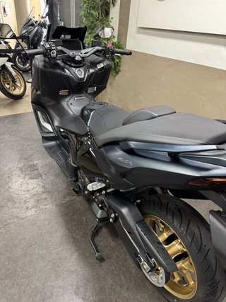 Yamaha TMAX 560 TECH MAX DARK PETROL