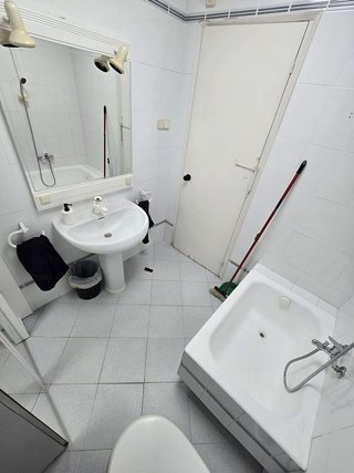 Local comercial en alquiler en Sants en Barcelona