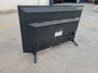 Televisión Telefunken para despiece