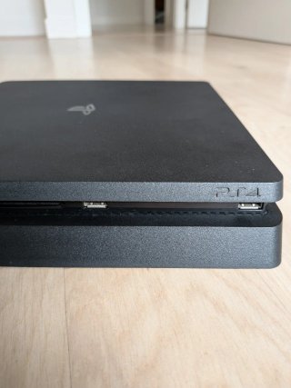 PS4 Slim 500 GB Versione Speciale