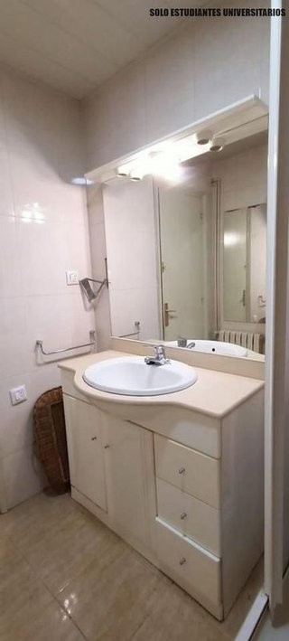 Piso en alquiler en Plaça Catalunya - Escola Industrial en Terrassa