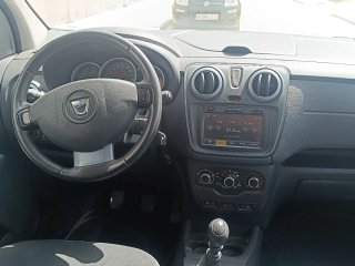Dacia Lodgy 2015