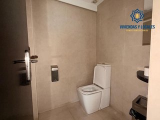 Local comercial en alquiler en San Matías - Realejo en Granada