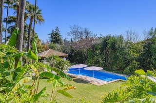 Chalet en alquiler en La Carolina-Guadalpín en Marbella