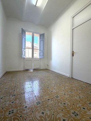 Oficina en alquiler en Instituts - Ponent - Sota el Camí Ral en Granollers