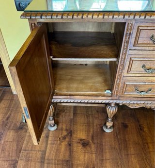 Conjunto Mesa y Aparador Antiguo