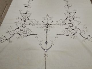 Tovaglia cotone ricamata 246x160