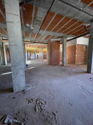 Local comercial en alquiler en La Ermita en Parla
