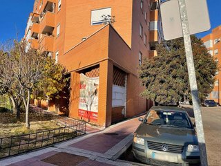 Local comercial en alquiler en La Ermita en Parla