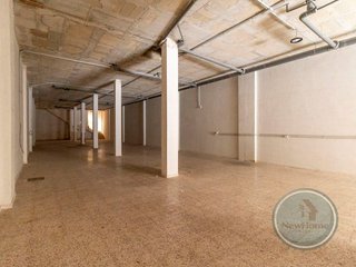 Local comercial en alquiler en Sector V en Elche