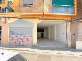 Local comercial en venta en Barrio Torrero en Zaragoza