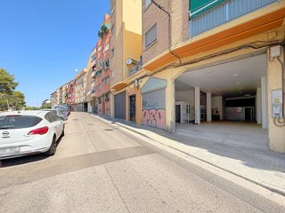 Local comercial en venta en Barrio Torrero en Zaragoza