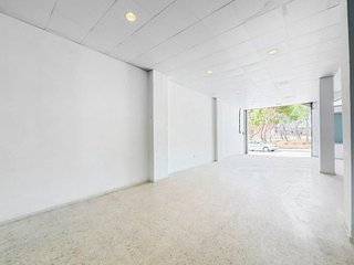 Local comercial en venta en Barrio Torrero en Zaragoza