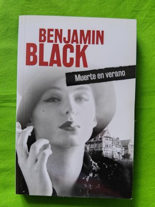 Lote de 15 ejemplares BIBLIOTECA DE NOVELA NEGRA