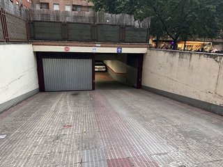 Garaje en alquiler en Cascajos - Piqueras en Logroño