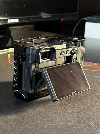 Sony a6600 + Accesorios