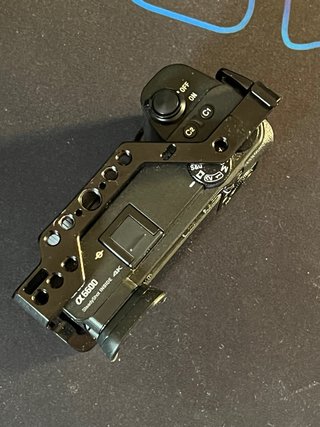 Sony a6600 + Accesorios