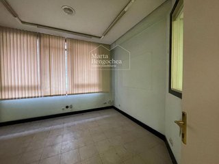 Oficina en alquiler en Centro en Vitoria-Gasteiz