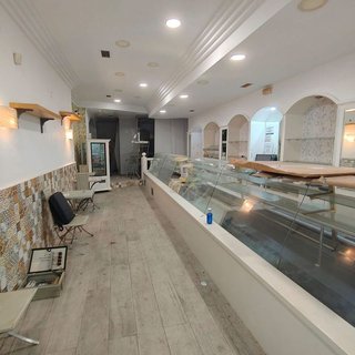 Local comercial en alquiler en Arrancapins en Valencia