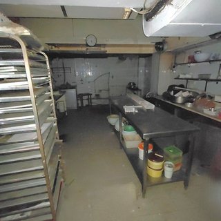 Local comercial en alquiler en Arrancapins en Valencia