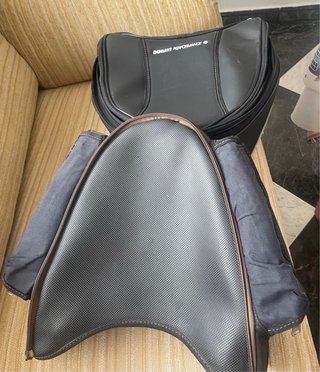Bolsa Asiento Ducati Performance para Monster 696.