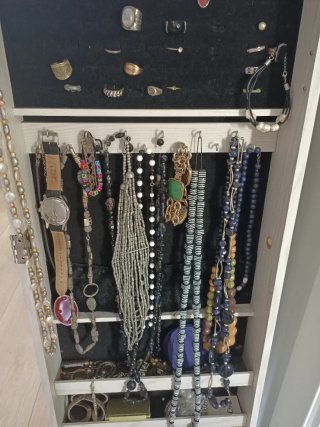 Expositor de Joyas Blanco y Negro "VACIO" solo