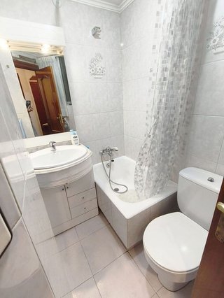 Piso en alquiler en Errekaldeberri - Larraskitu en Bilbao