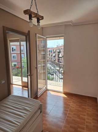 Piso en alquiler en Sector V en Elche