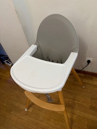 Trona bebé gris y madera
