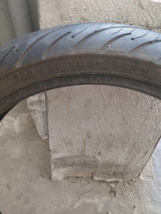 Neumático de moto Michelin