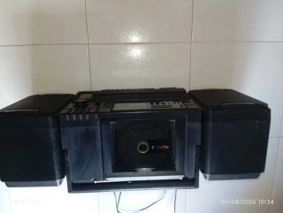 Minicadena Aiwa Doble Casete CD y compact disc