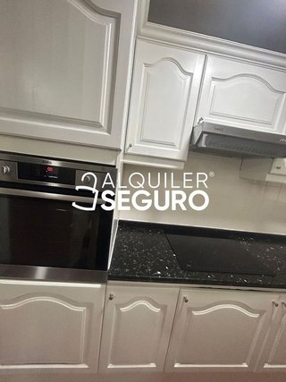 Piso en alquiler en Cervantes en Granada