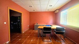 Local comercial en venta en Barrio de Peral en Cartagena