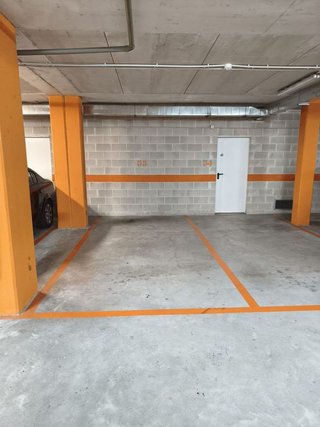 Garaje en venta en Lezkairu en Pamplona