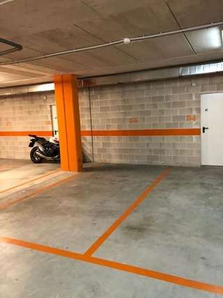 Garaje en venta en Lezkairu en Pamplona