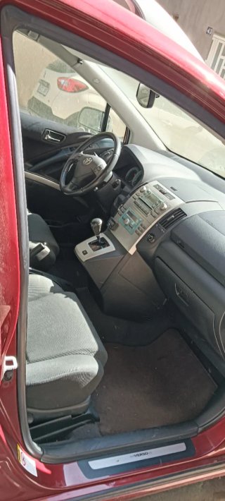 Toyota Verso 2005