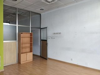 Local comercial en alquiler en Residencia en Ourense