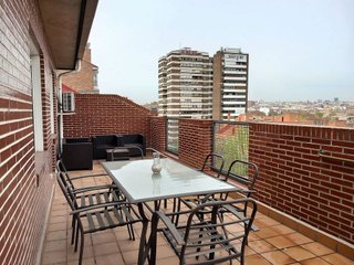 Dúplex en alquiler en Almendrales en Madrid